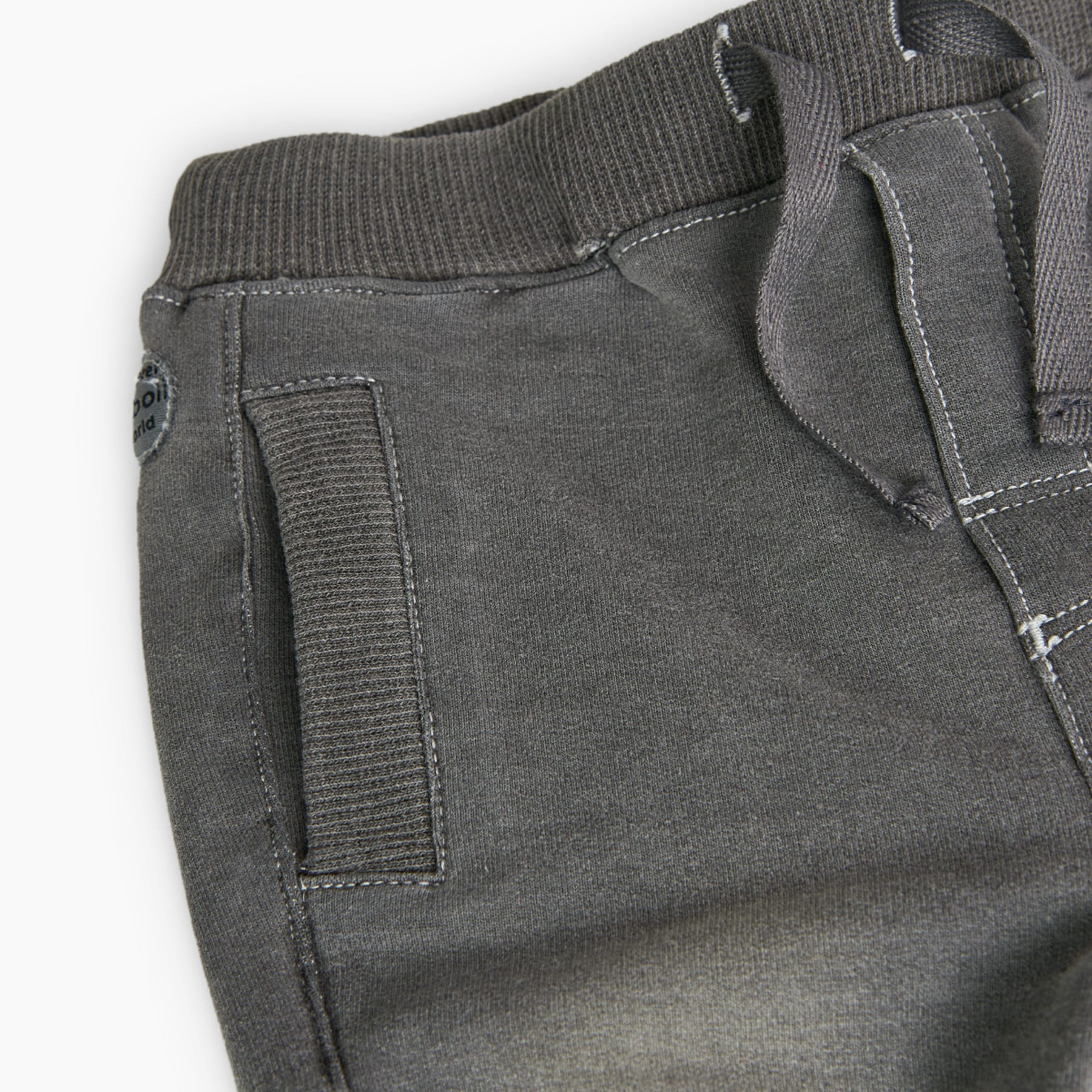 390248GREY_c