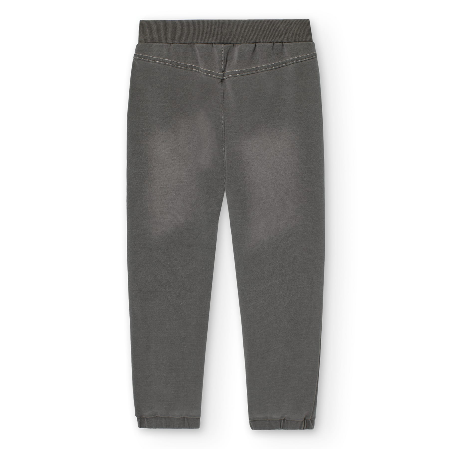 590644GREY_b